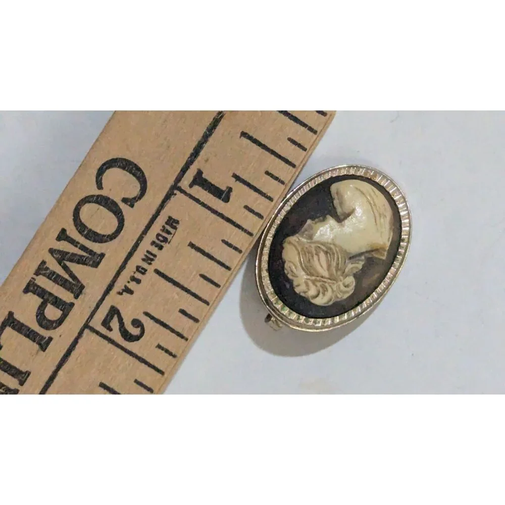 Vintage Black‎ Cameo Brooch Pendant Gold Tone Woman Profile Victorian Style 1.5